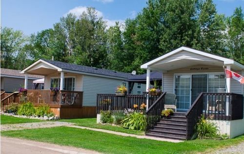 Woodland Estate Resort Campbellford Exterior photo